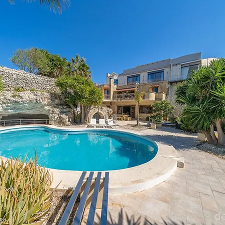 Lunzjata Maisonette Victoria